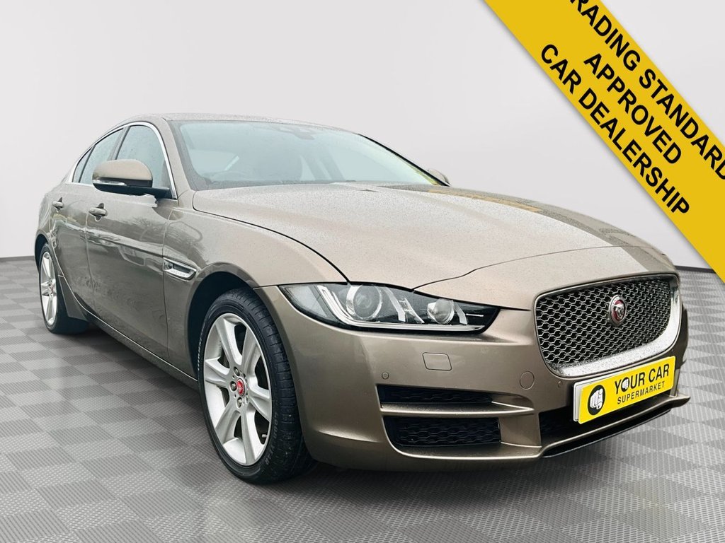 Used Jaguar XE 2016 for sale - 77009787: Photo 2