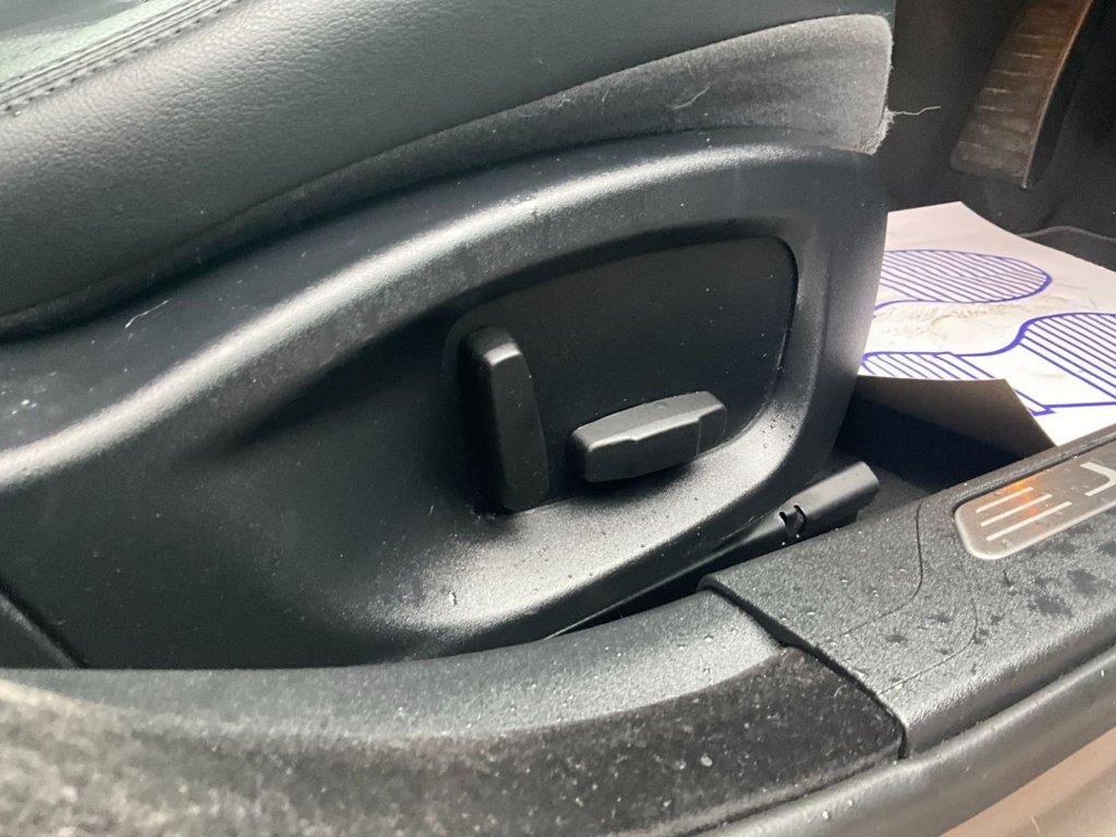 Used Jaguar XE 2016 for sale - 77009787: Photo 21