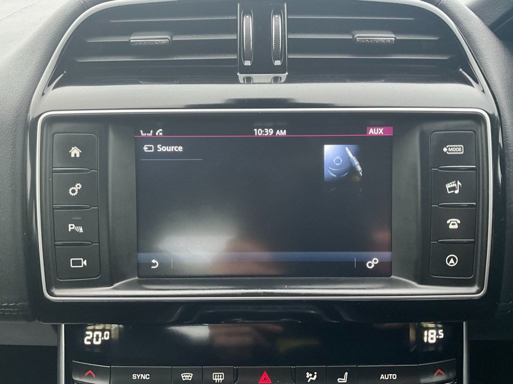 Used Jaguar XE 2016 for sale - 77009787: Photo 27