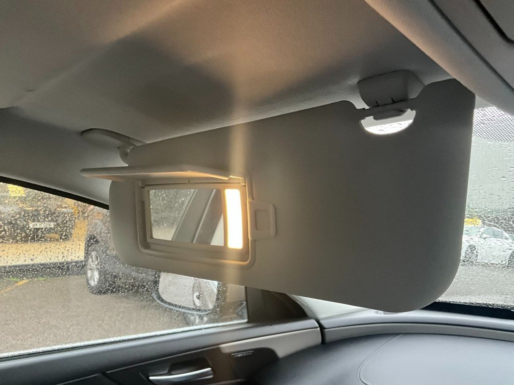 Used Jaguar XE 2016 for sale - 77009787: Photo 35