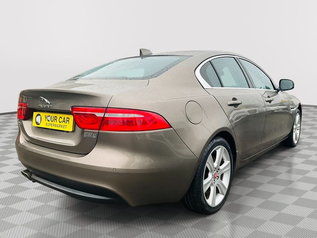 Used Jaguar XE 2016 for sale - 77009787: Photo 8