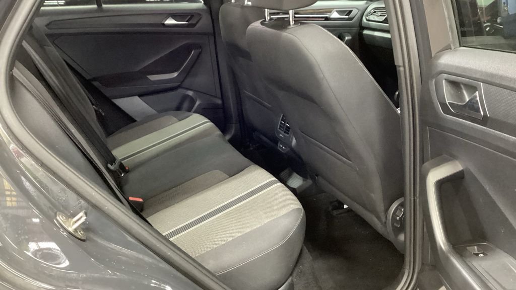 Used Volkswagen T-Roc 2021 for sale - 76546959: Photo 7