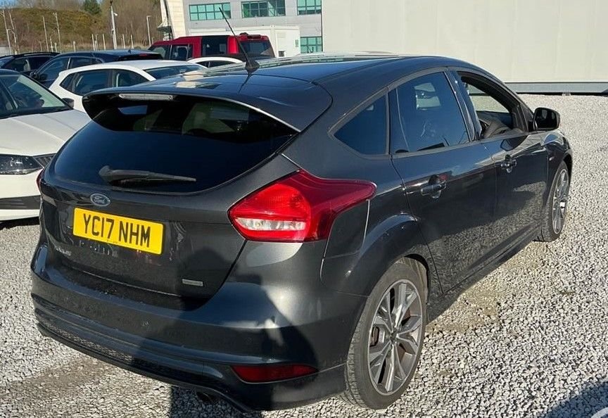 Used Ford Focus 2017 for sale - 77937157: Photo 3