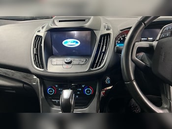 Used Ford Kuga 2018 for sale - 76234448: Photo 4