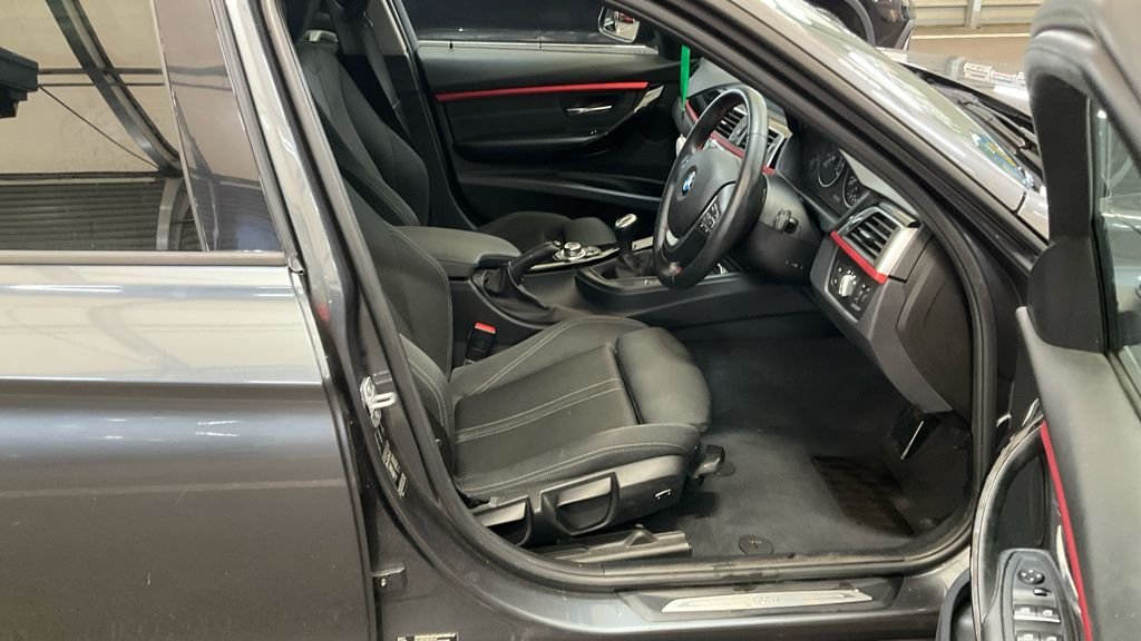 Used BMW 3 Series 2016 for sale - 77891183: Photo 15