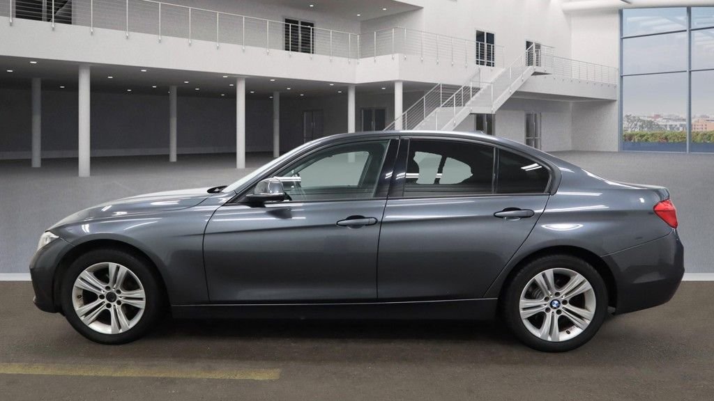 Used BMW 3 Series 2016 for sale - 77891183: Photo 6