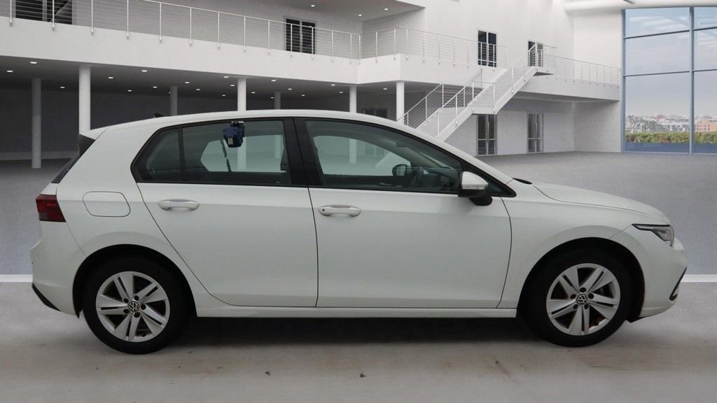 Used Volkswagen Golf 2023 for sale - 77153883: Photo 5