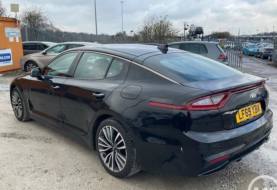 Used Kia Stinger 2019 for sale - 77898958: Photo 4