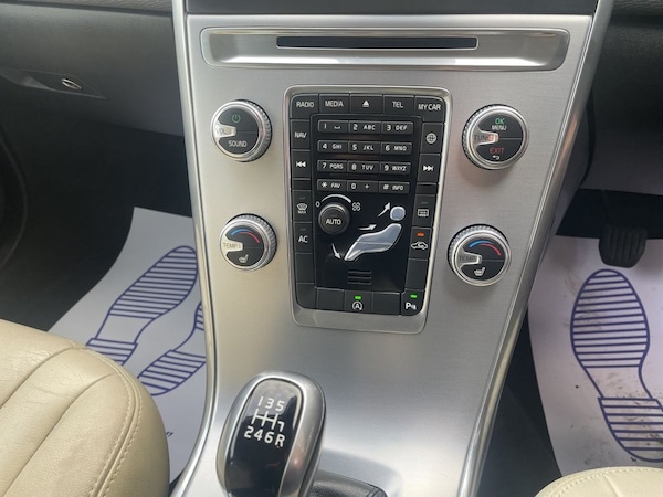 Used Volvo XC60 2016 for sale - 76234449: Photo 17