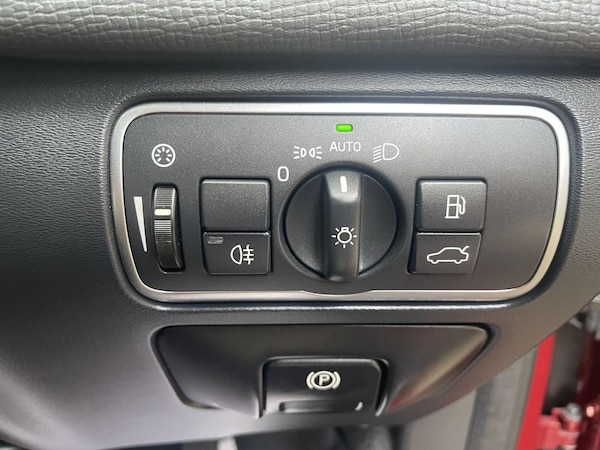 Used Volvo XC60 2016 for sale - 76234449: Photo 23