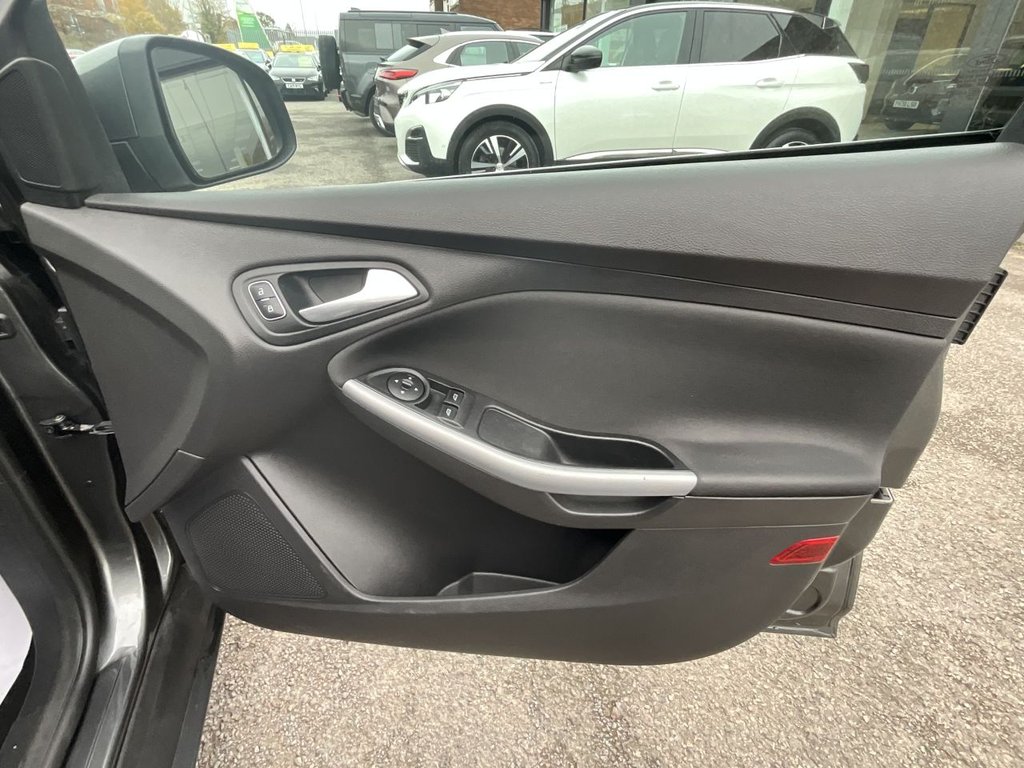 Used Ford Focus 2016 for sale - 76280304: Photo 17