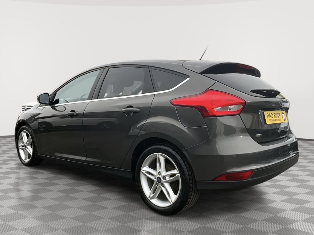 Used Ford Focus 2016 for sale - 76280304: Photo 8