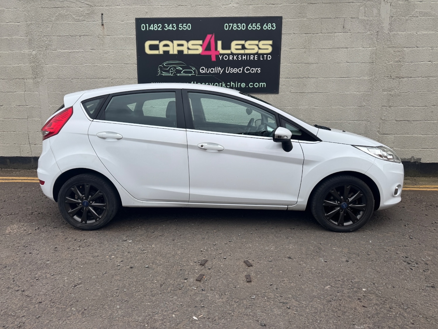 Used Ford Fiesta 2011 for sale - 78092915: Photo 5