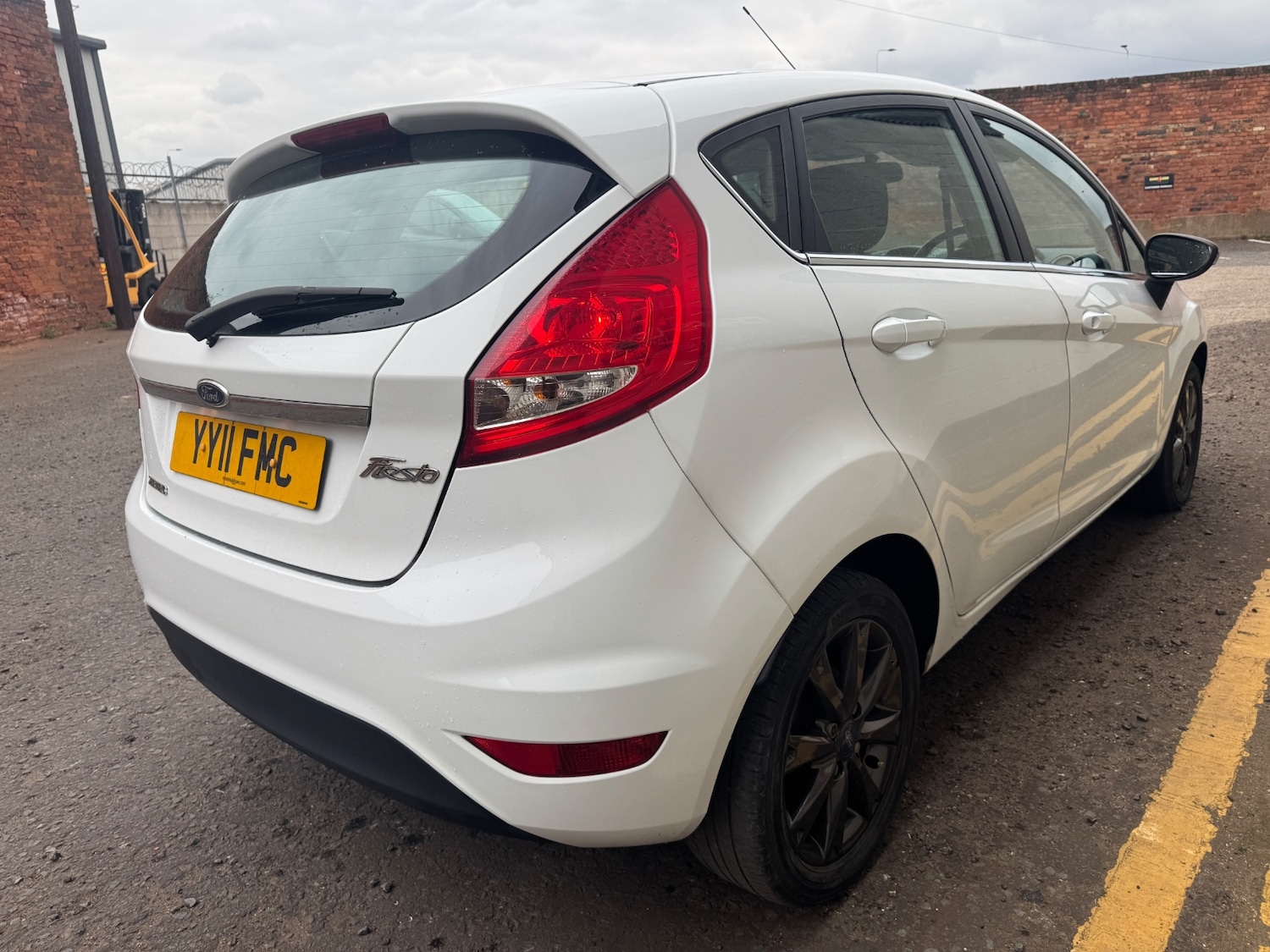 Used Ford Fiesta 2011 for sale - 78092915: Photo 7