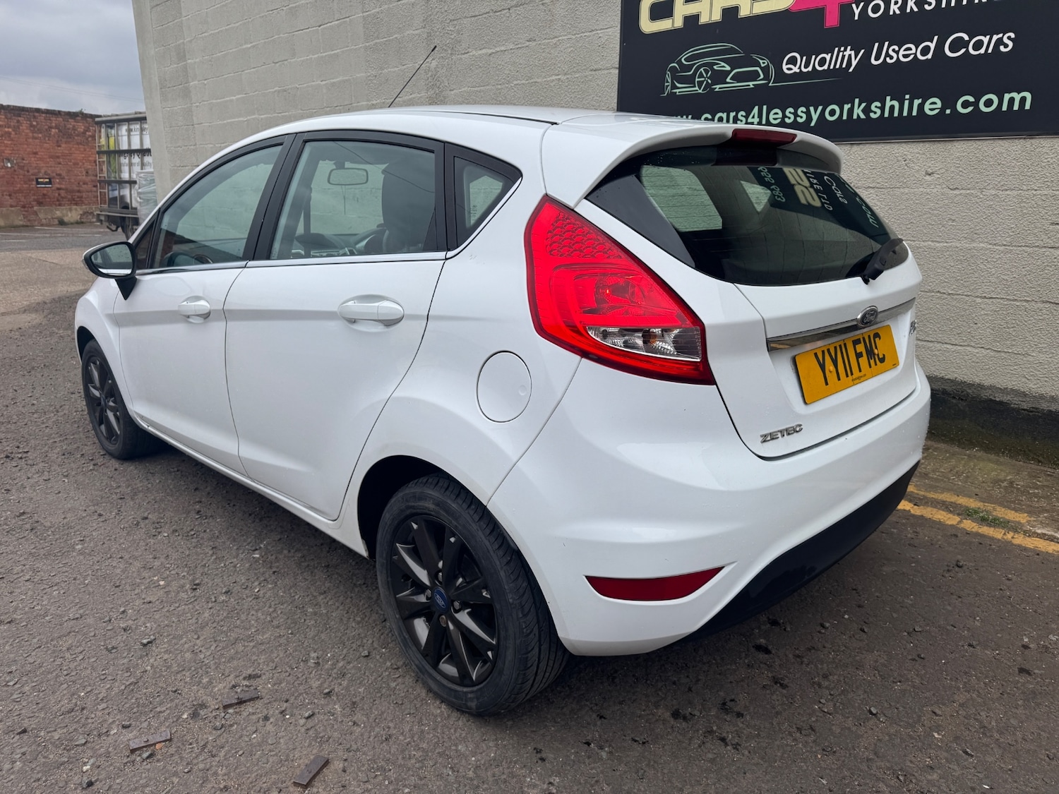 Used Ford Fiesta 2011 for sale - 78092915: Photo 8