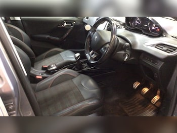 Used Peugeot 2008 2017 for sale - 78442504: Photo