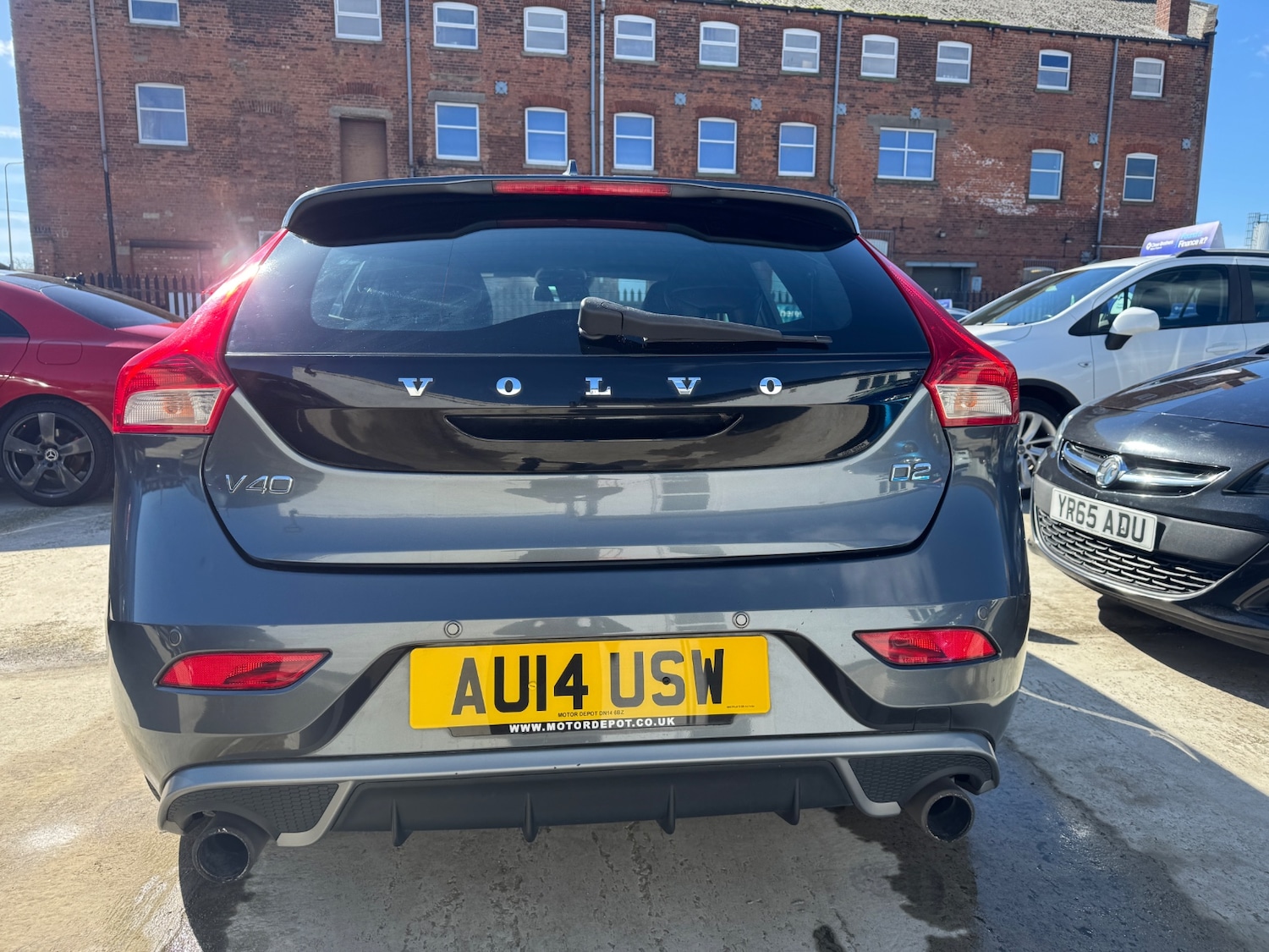 Used Volvo V40 2014 for sale - 78026878: Photo 10