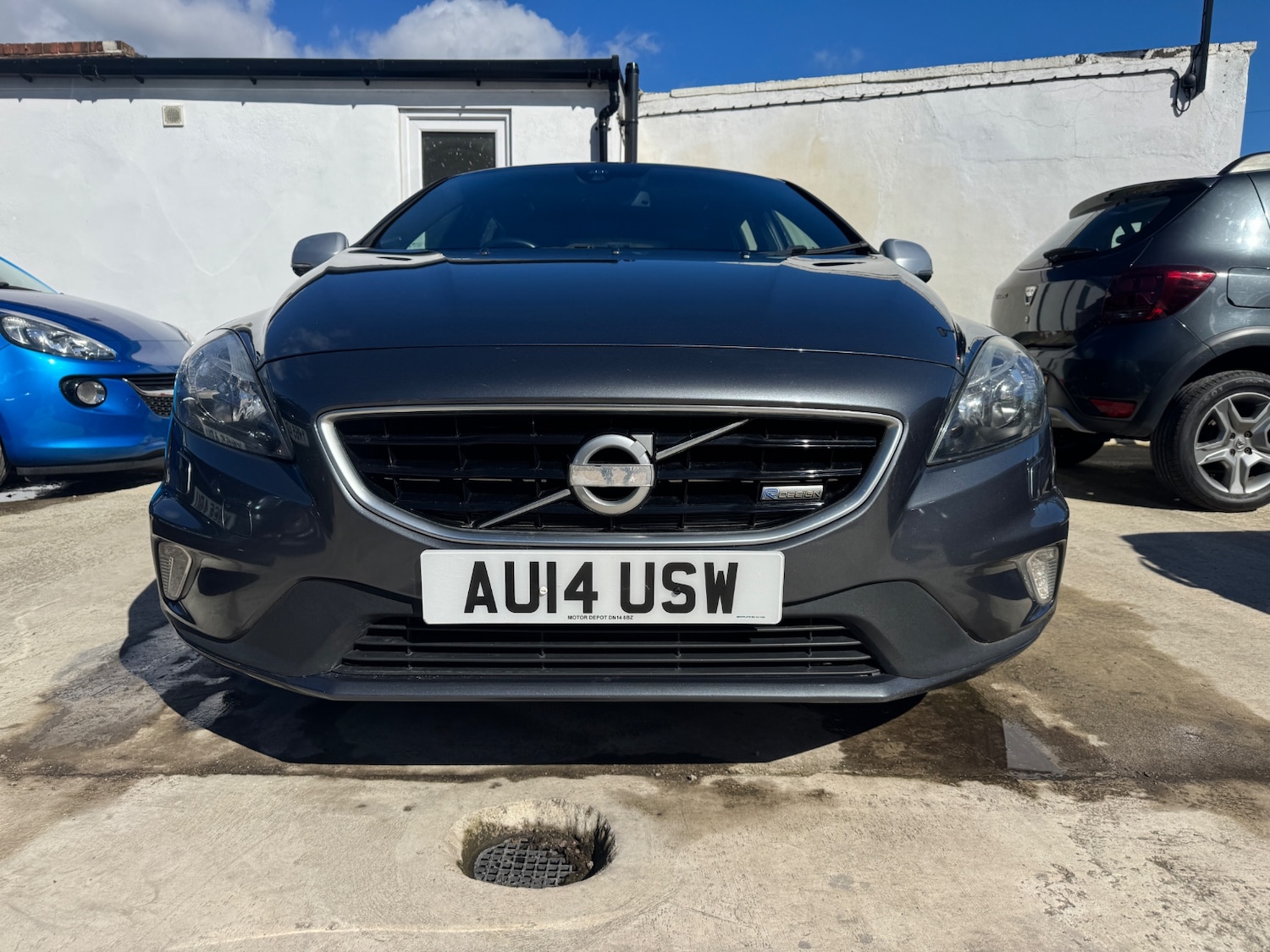Used Volvo V40 2014 for sale - 78026878: Photo 8