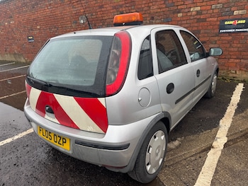 Used Vauxhall Corsa 2005 for sale - 77928870: Photo