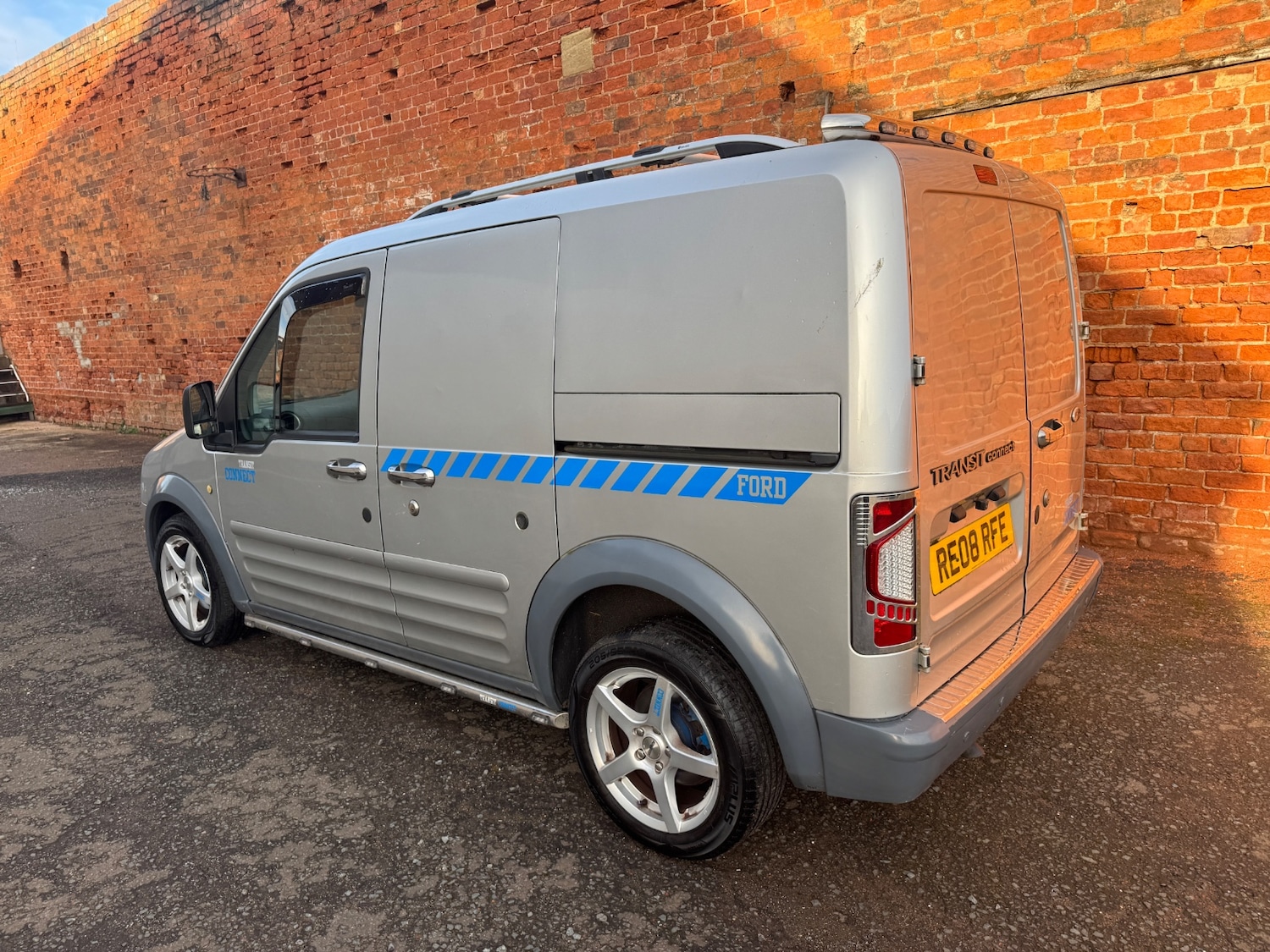 Used Ford Transit Connect 2010 for sale - 76830456: Photo 5