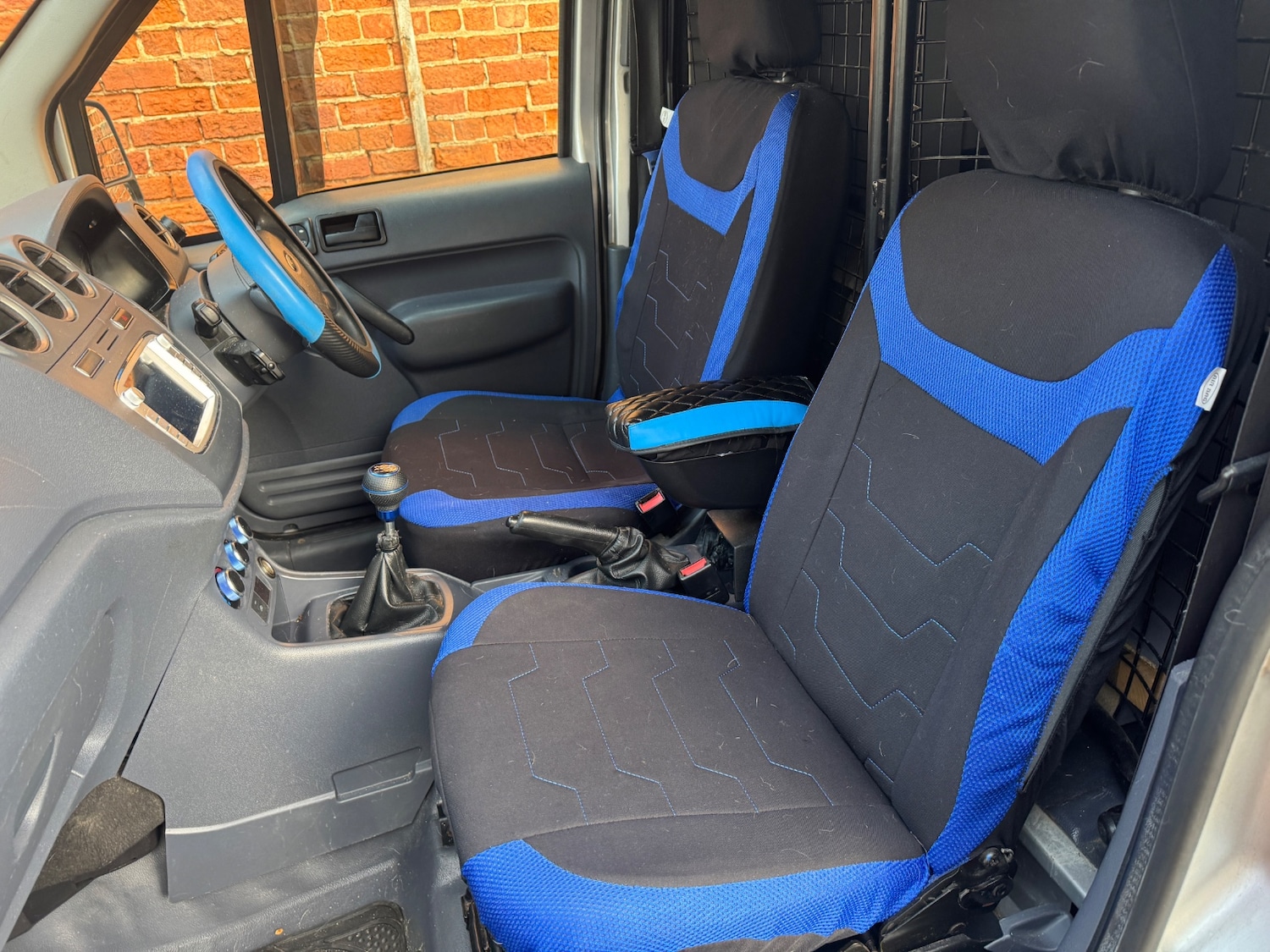 Used Ford Transit Connect 2010 for sale - 76830456: Photo 6