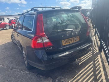 Used Volvo V70 2009 for sale - 75700354: Photo