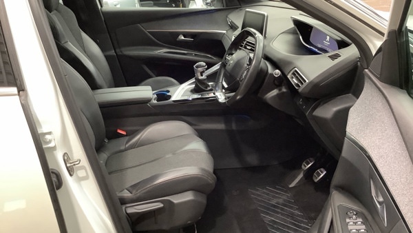 Used Peugeot 3008 2017 for sale - 78183170: Photo 8