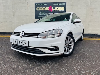 Used Volkswagen Golf 2017 for sale - 76114419: Photo 2