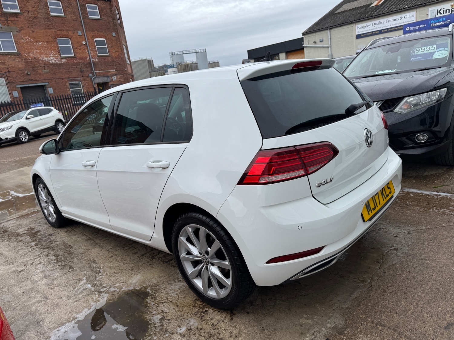 Used Volkswagen Golf 2017 for sale - 76114419: Photo 6