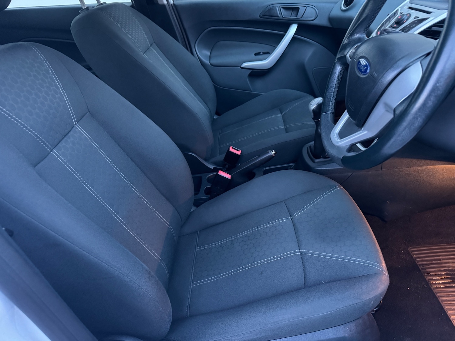 Used Ford Fiesta 2011 for sale - 77168769: Photo 9