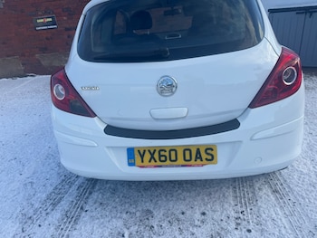 Used Vauxhall Corsa 2010 for sale - 77189433: Photo