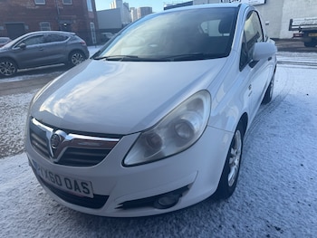 Used Vauxhall Corsa 2010 for sale - 77189433: Photo