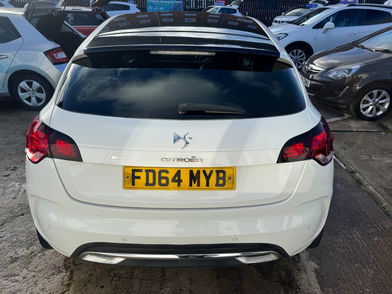 Used Citroen DS4 2014 for sale - 76533777: Photo 10