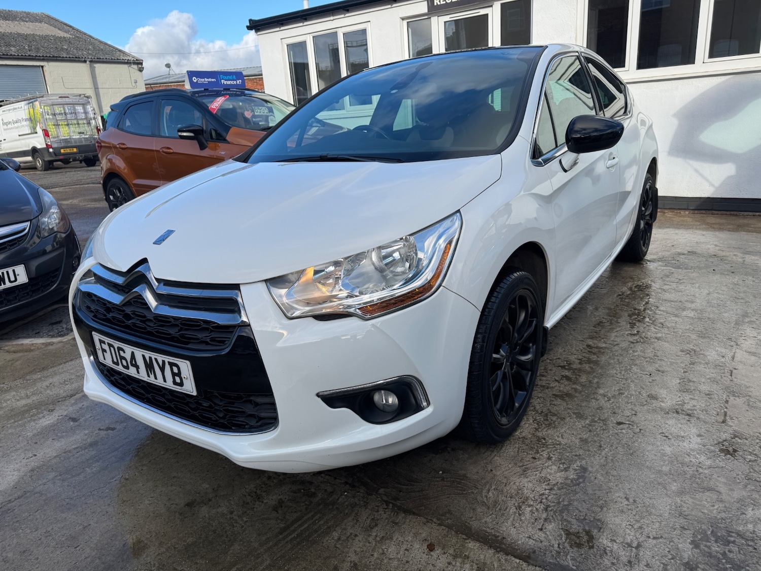 Used Citroen DS4 2014 for sale - 76533777: Photo 5