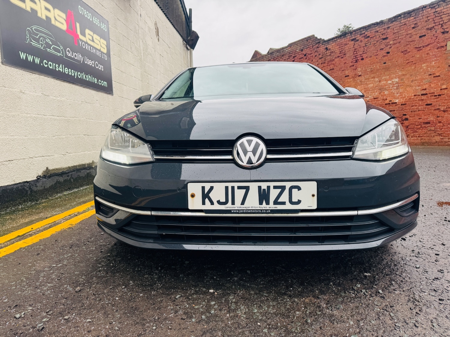 Used Volkswagen Golf 2017 for sale - 77541740: Photo 6