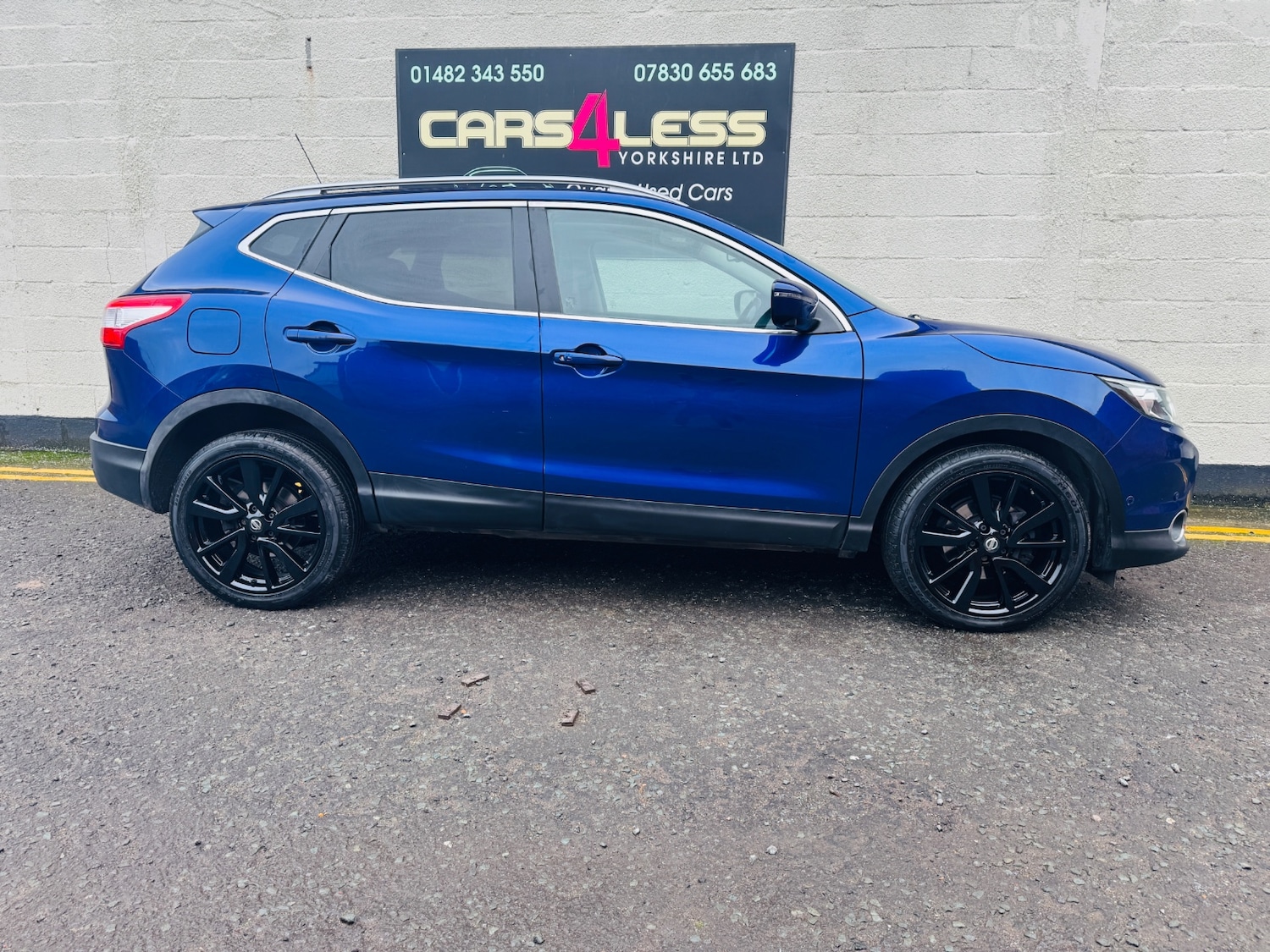 Used Nissan Qashqai 2015 for sale - 77271087: Photo 4