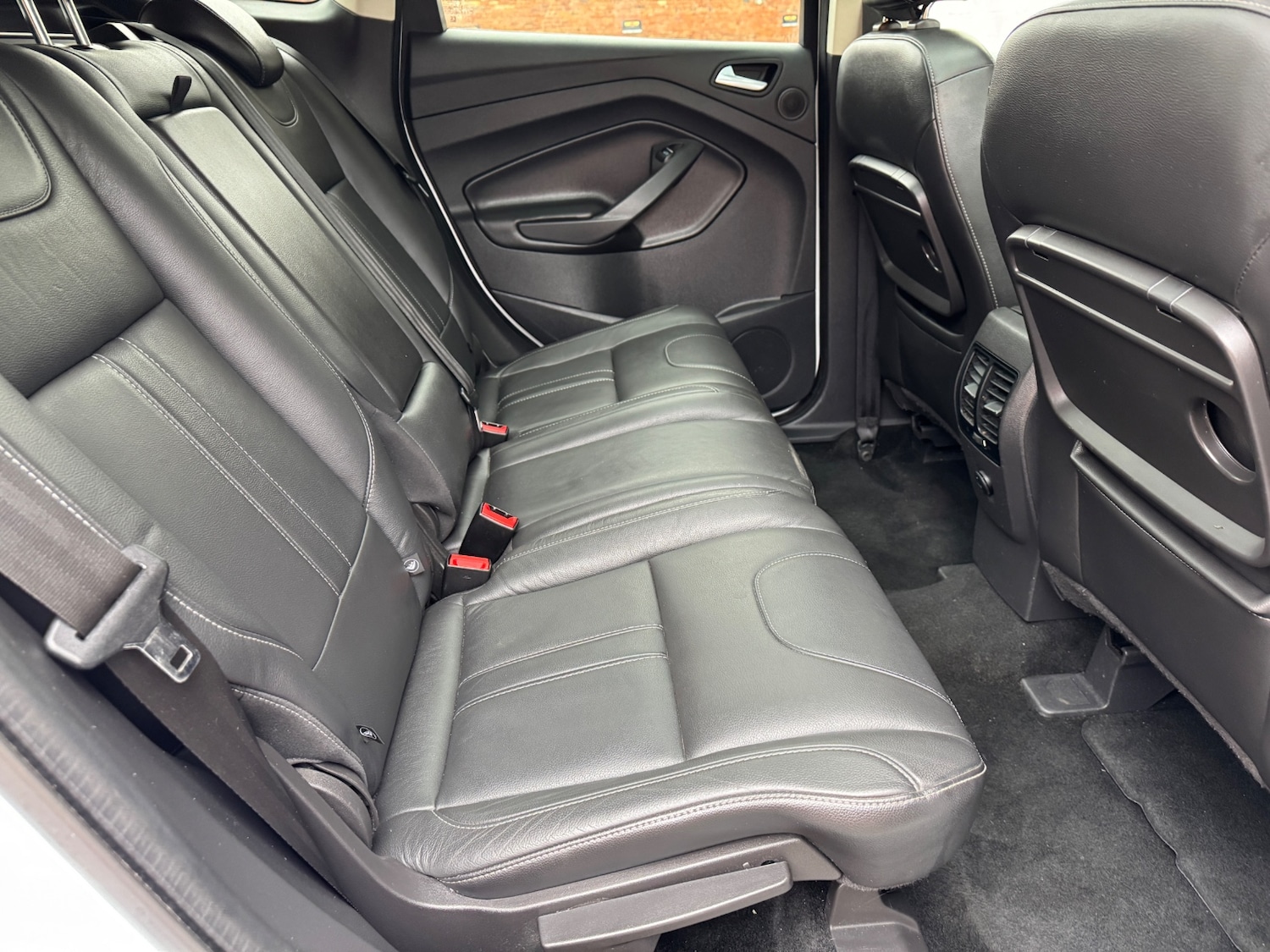 Used Ford Kuga 2015 for sale - 76292826: Photo 14