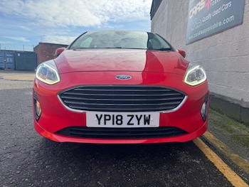 Used Ford Fiesta 2018 for sale - 79365305: Photo