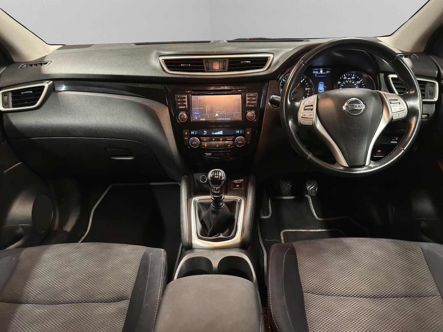 Used Nissan Qashqai 2015 for sale - 76522105: Photo 12