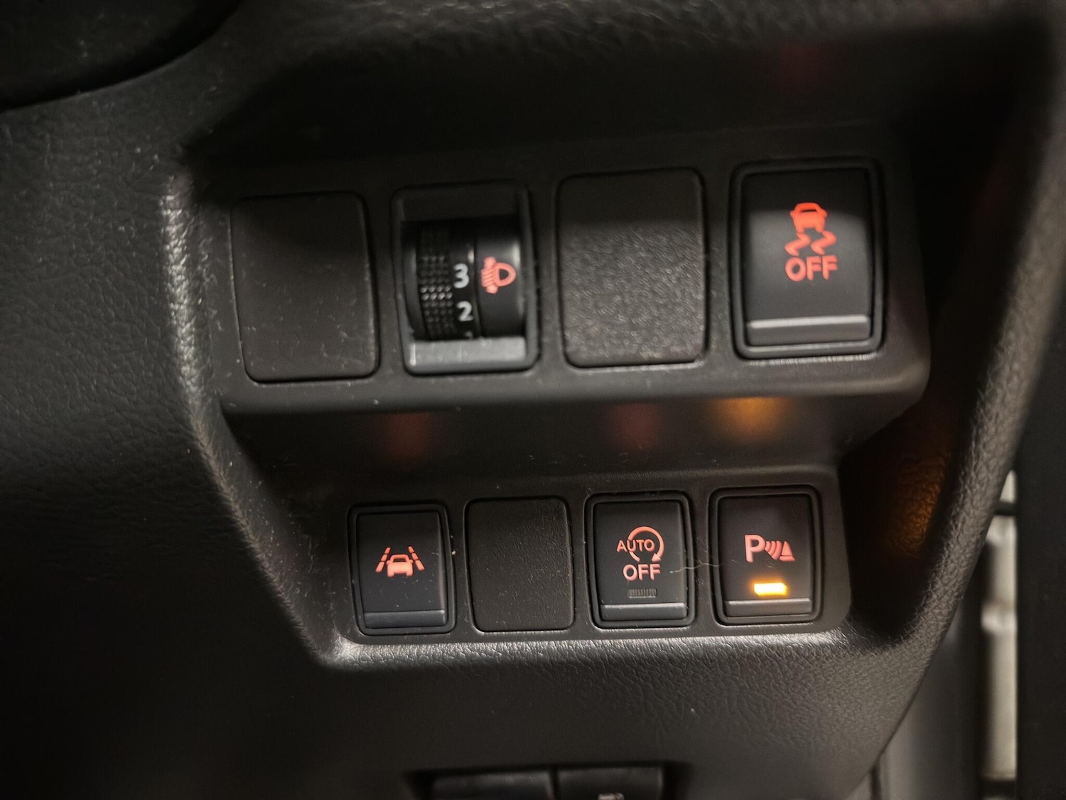 Used Nissan Qashqai 2015 for sale - 76522105: Photo 20