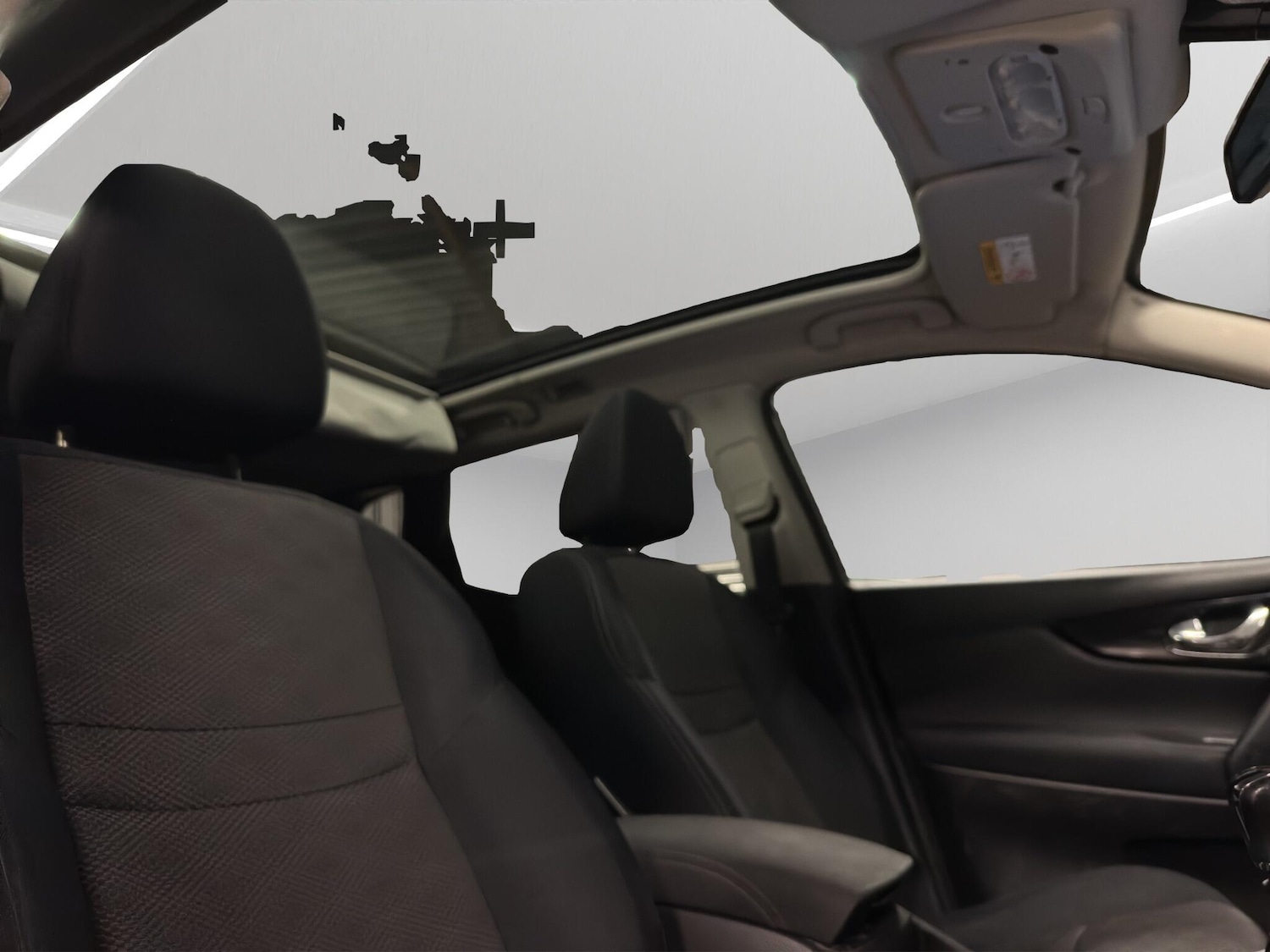 Used Nissan Qashqai 2015 for sale - 76522105: Photo 21