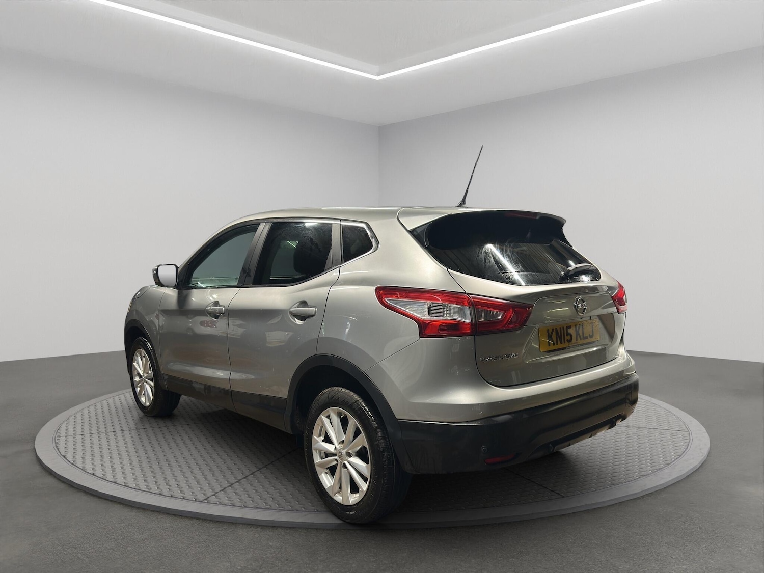 Used Nissan Qashqai 2015 for sale - 76522105: Photo 5