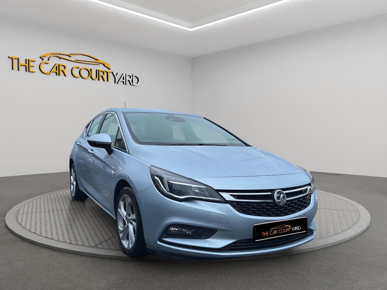 Used Vauxhall Astra 2016 for sale - 76597112: Photo 1