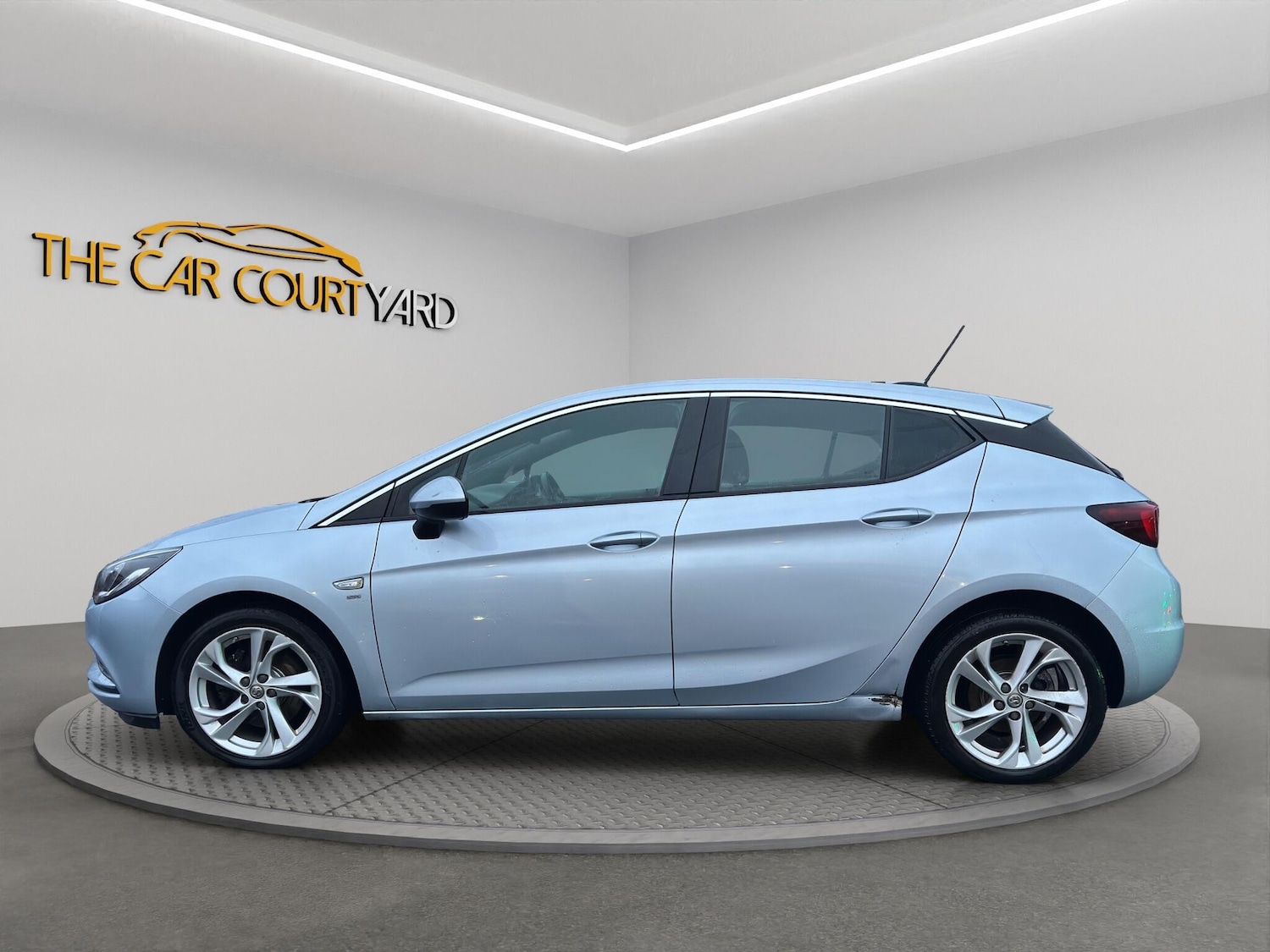 Used Vauxhall Astra 2016 for sale - 76597112: Photo 4