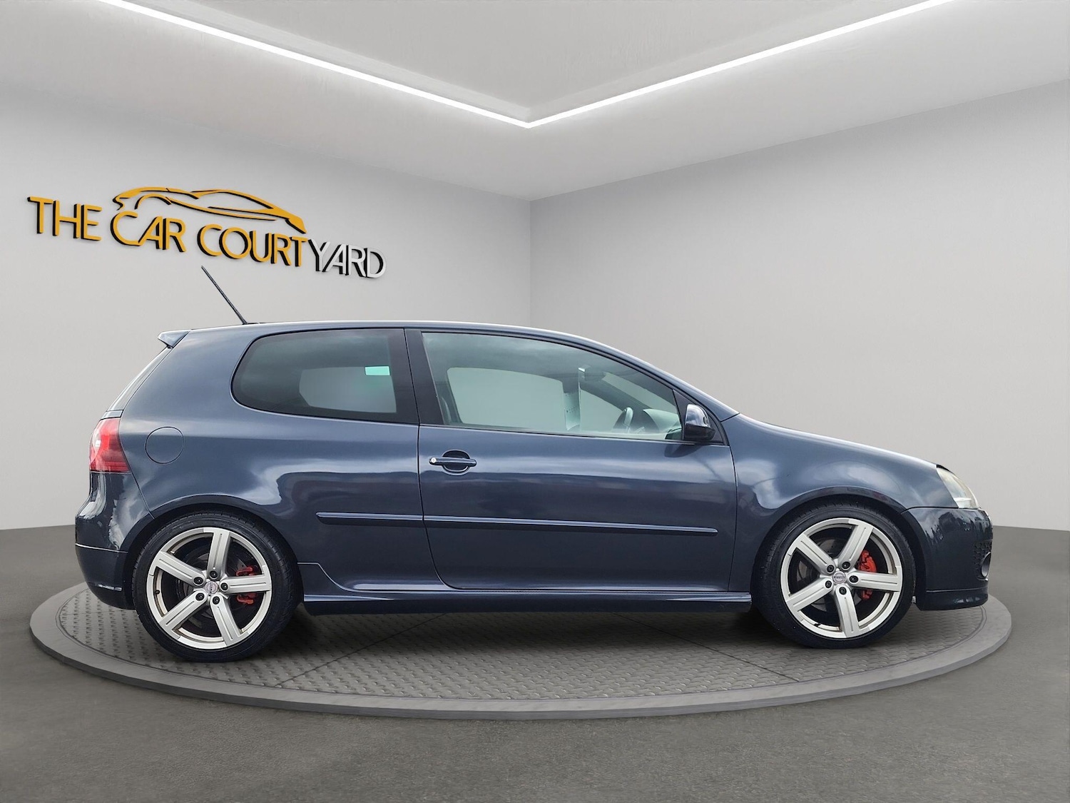 Used Volkswagen Golf 2009 for sale - 76561193: Photo 4