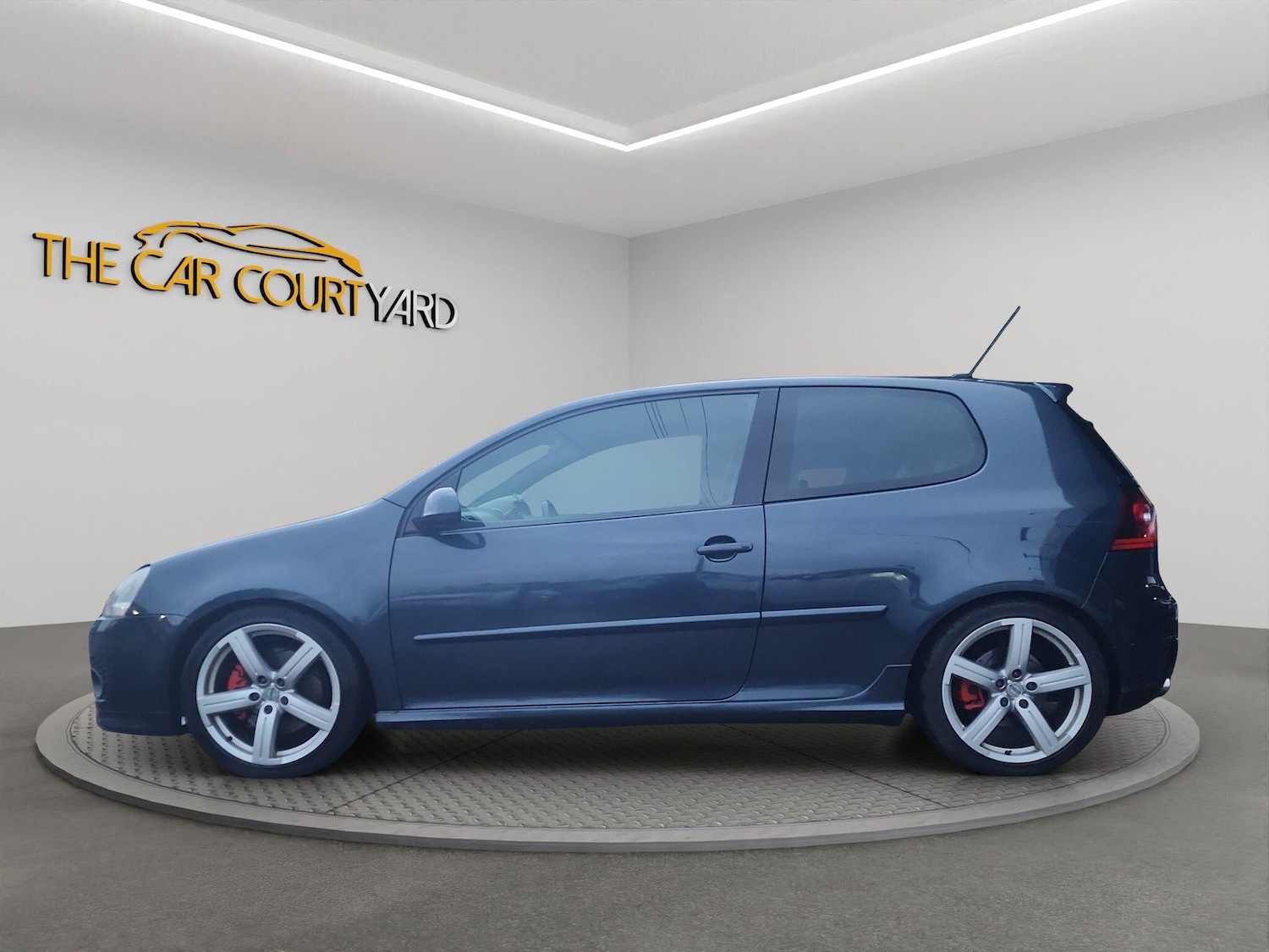Used Volkswagen Golf 2009 for sale - 76561193: Photo 8