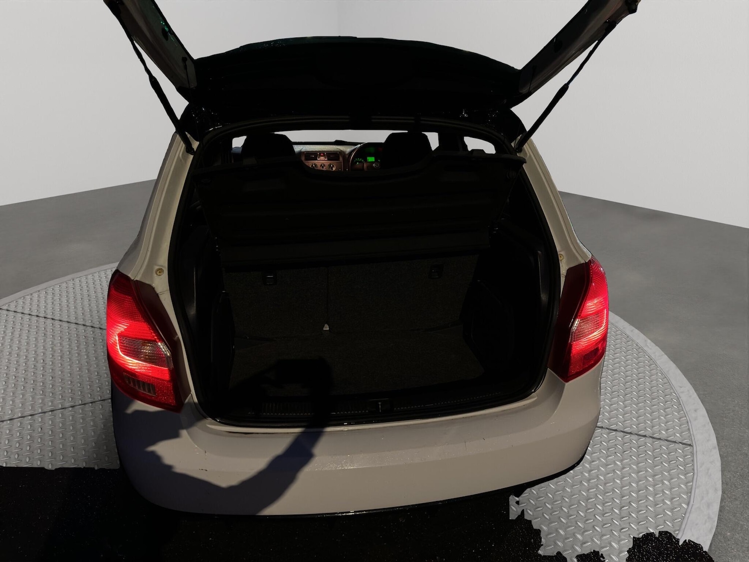 Used Skoda Fabia 2012 for sale - 76597320: Photo 18