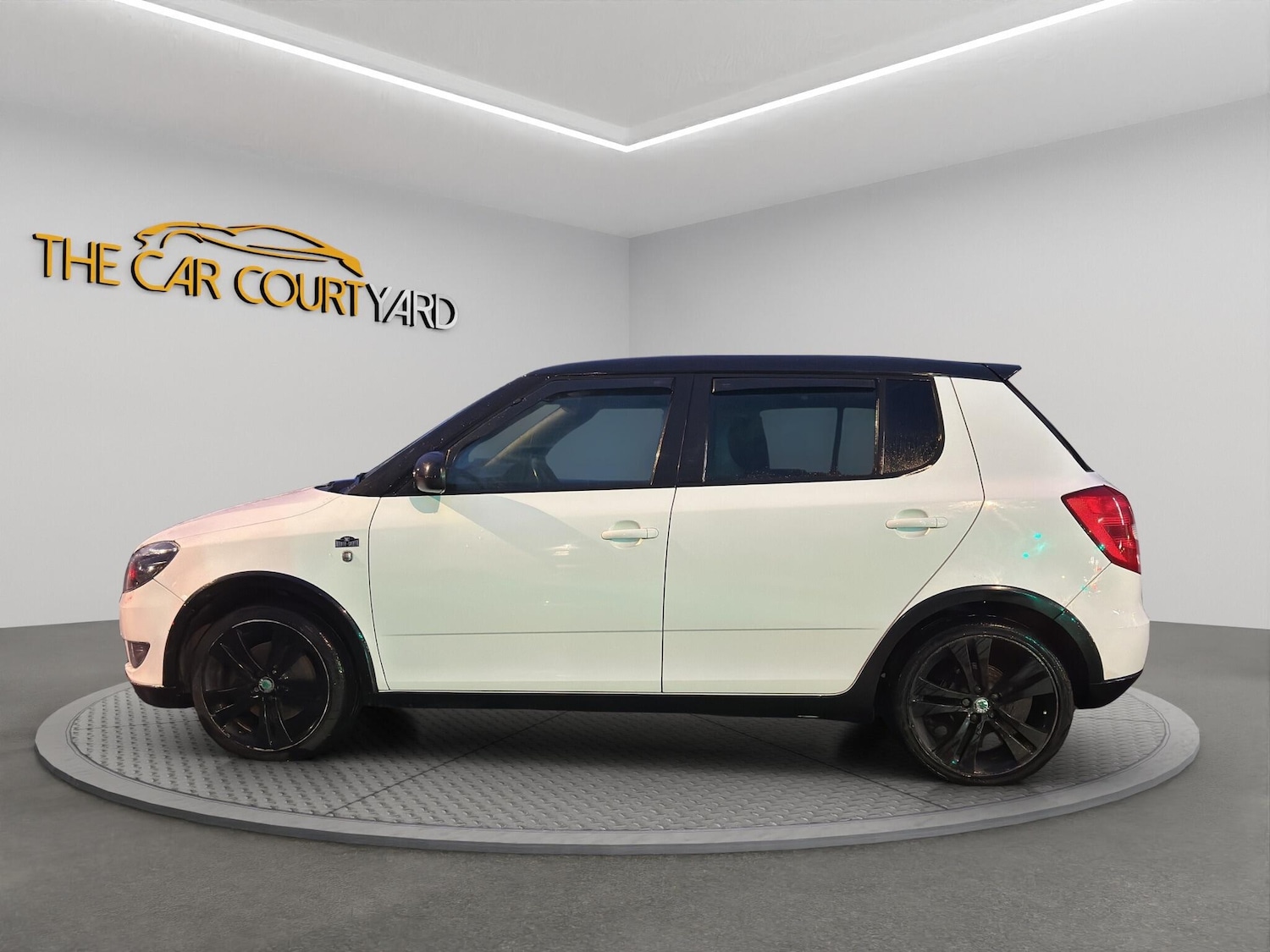 Used Skoda Fabia 2012 for sale - 76597320: Photo 4