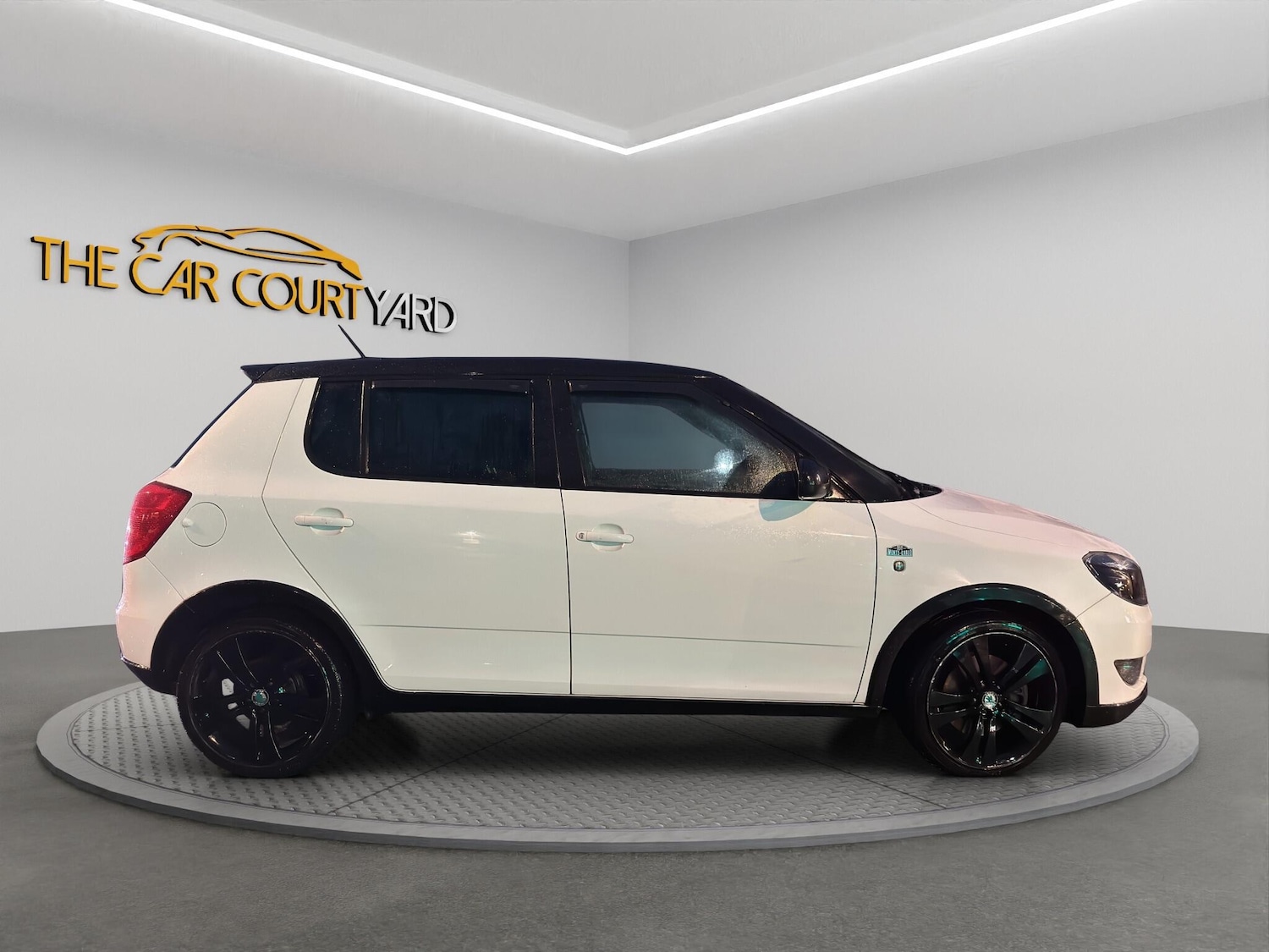 Used Skoda Fabia 2012 for sale - 76597320: Photo 8