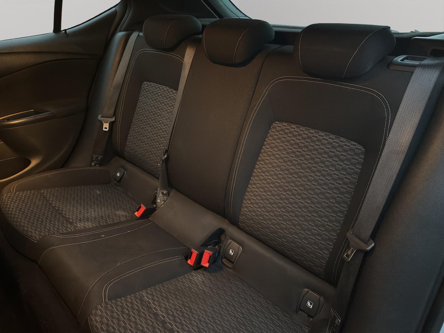 Used Vauxhall Astra for sale - 76727581: Photo 12